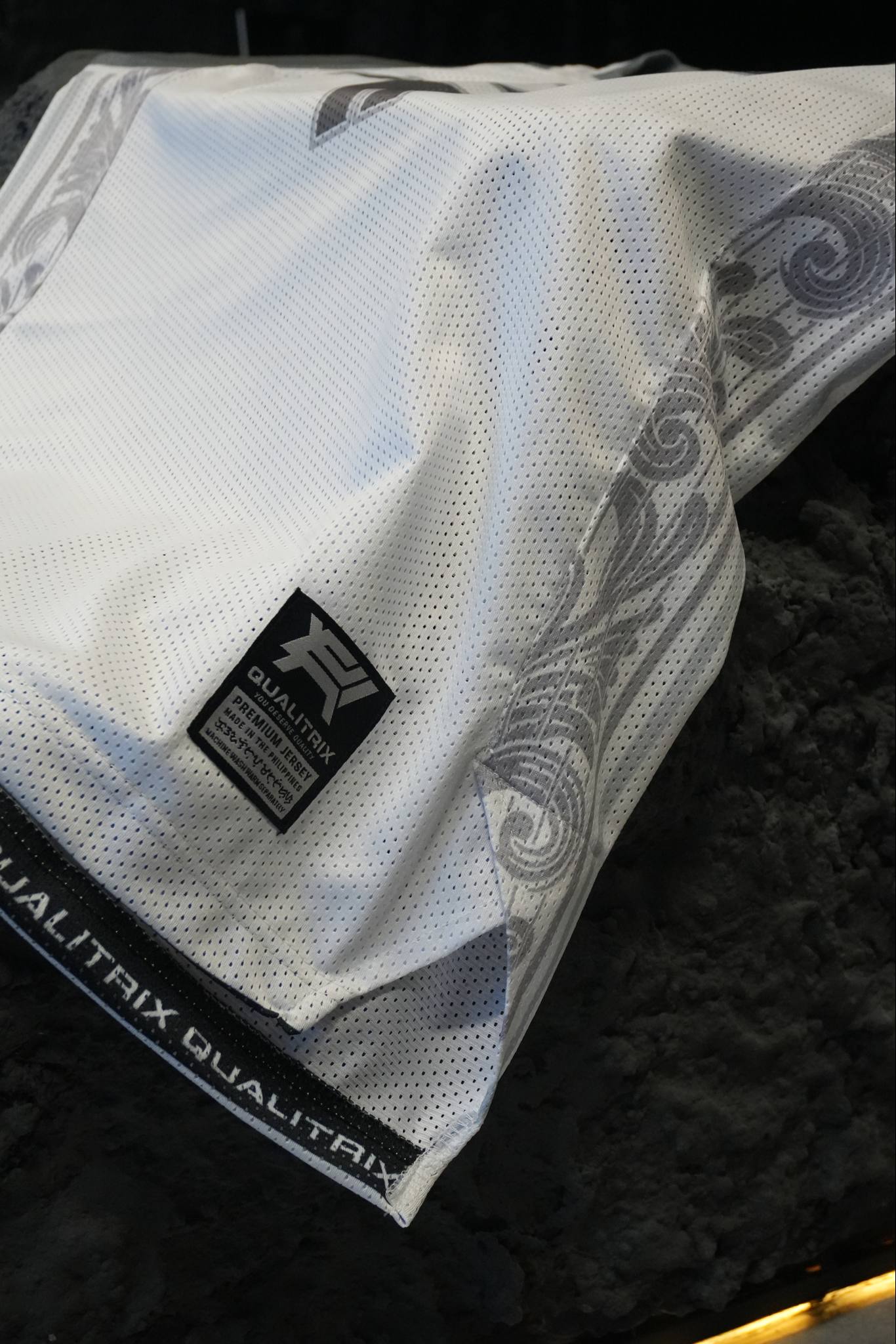 KYRIE IRVING MESH JERSEY